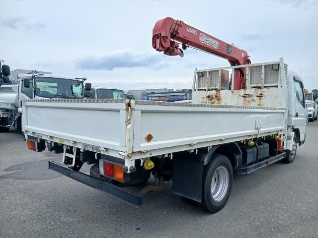 MITSUBISHI CANTER 2012 Image 31