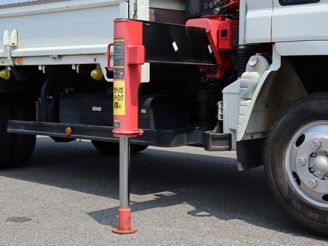 MITSUBISHI CANTER 2012 Image 31