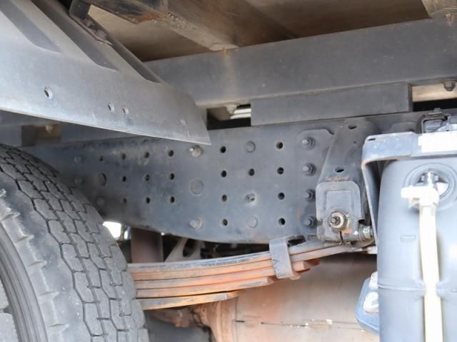 MITSUBISHI CANTER 2012 Image 31