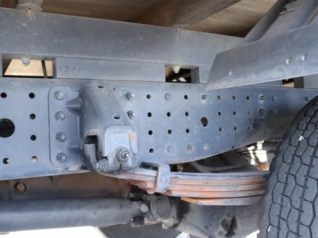 MITSUBISHI CANTER 2012 Image 31