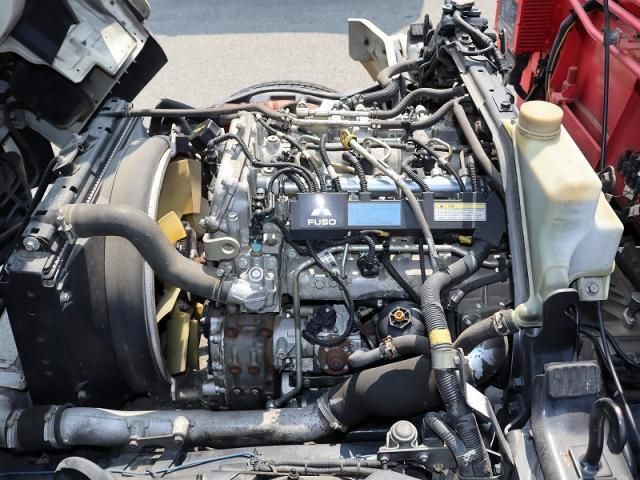 MITSUBISHI CANTER 2012 Image 31