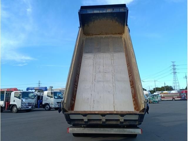 MITSUBISHI FUSOU FIGHTER 2018 Image 31