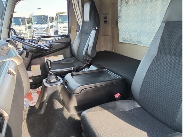 MITSUBISHI FUSOU FIGHTER 2018 Image 31