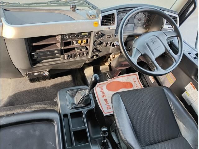 MITSUBISHI FUSOU FIGHTER 2018 Image 31