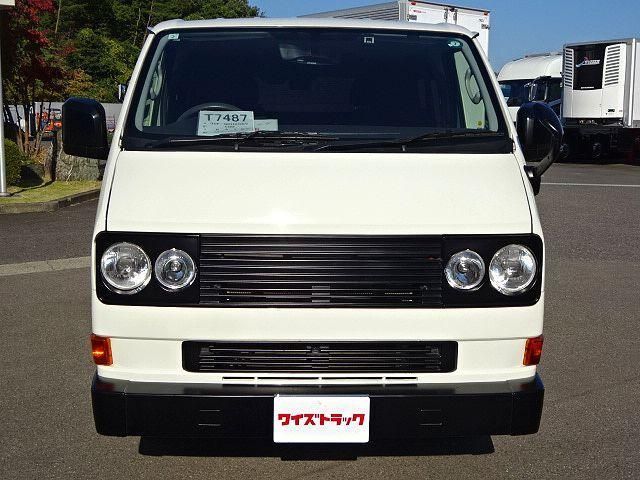 TOYOTA HIACE 2022 Image 31
