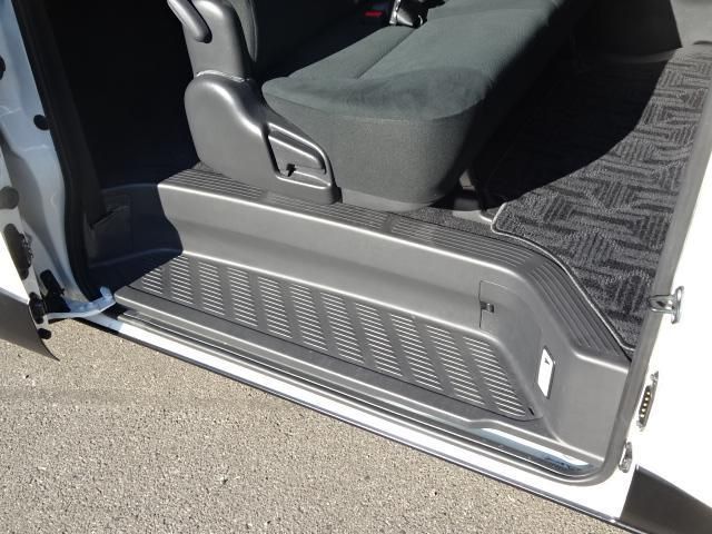 TOYOTA HIACE 2022 Image 31