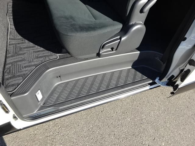 TOYOTA HIACE 2022 Image 31