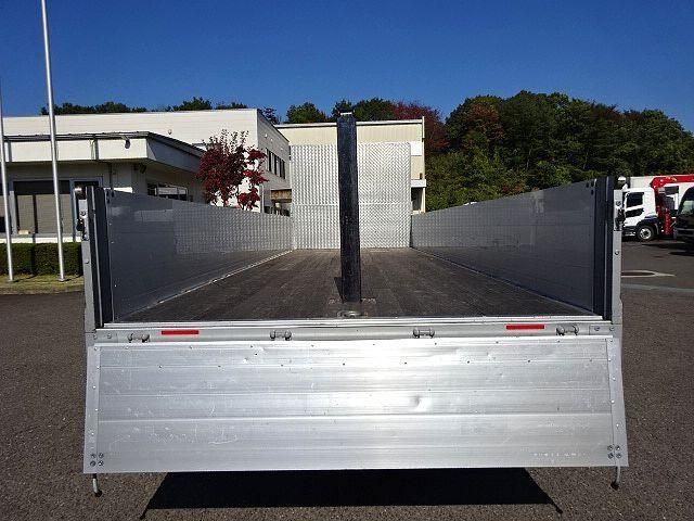 ISUZU FORWARD 2016 Image 31