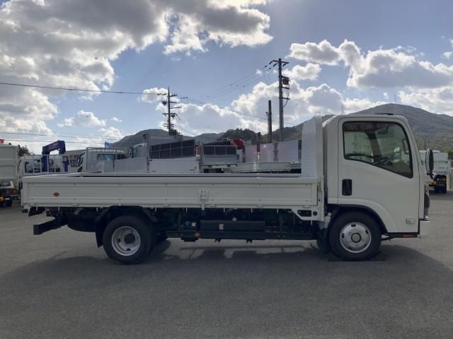 MAZDA TITAN 2024 Image 31