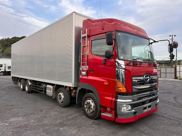 HINO PROFIA 2017 Image 31