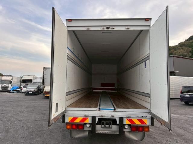 HINO PROFIA 2017 Image 31