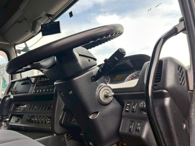 HINO PROFIA 2017 Image 31