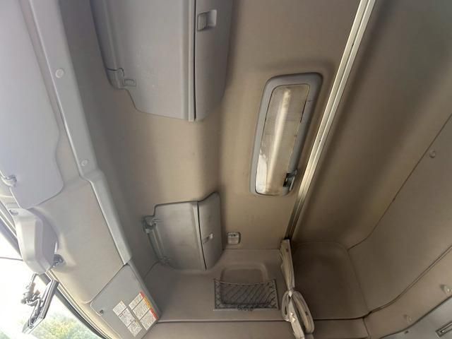 HINO PROFIA 2017 Image 31