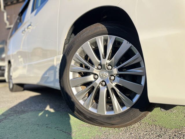 TOYOTA VELLFIRE 2014 Image 31