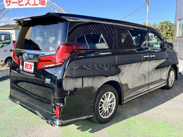 TOYOTA ALPHARD HYBRID 4WD 2022 Image 31