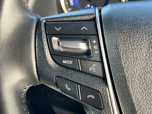 TOYOTA ALPHARD HYBRID 4WD 2022 Image 31