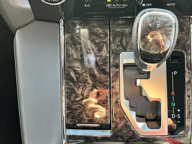 TOYOTA ALPHARD HYBRID 4WD 2022 Image 31