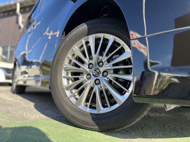 TOYOTA ALPHARD HYBRID 4WD 2022 Image 31