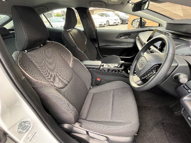 TOYOTA PRIUS 4WD 2023 Image 31