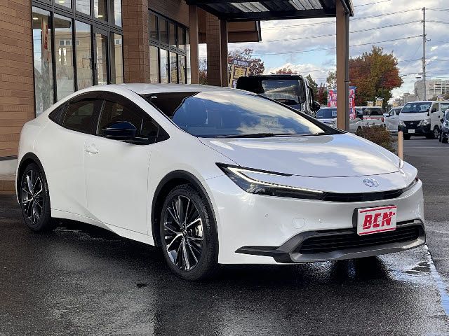 TOYOTA PRIUS 4WD 2023 Image 31