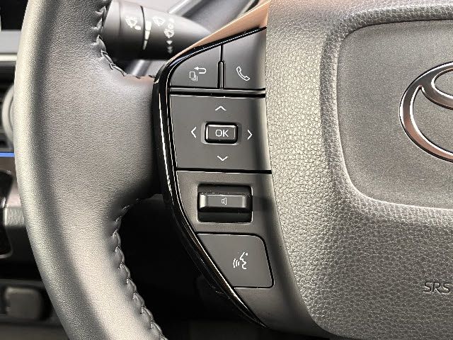 TOYOTA PRIUS 4WD 2023 Image 31