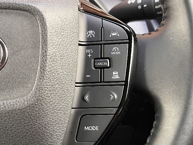 TOYOTA PRIUS 4WD 2023 Image 31