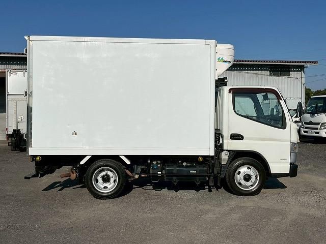 MITSUBISHI CANTER 2017 Image 31