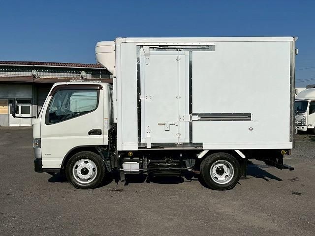 MITSUBISHI CANTER 2017 Image 31