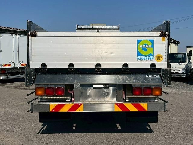 HINO PROFIA 2005 Image 31