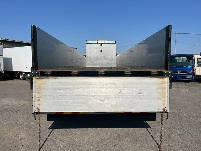 HINO PROFIA 2005 Image 31