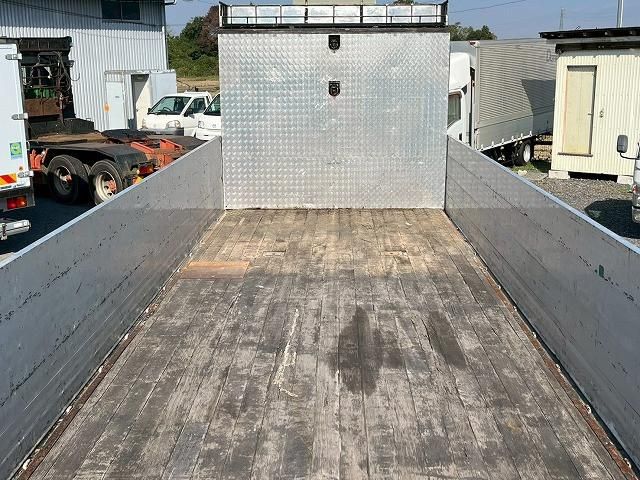 HINO PROFIA 2005 Image 31