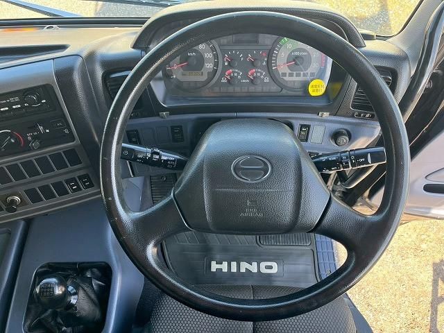 HINO PROFIA 2005 Image 31