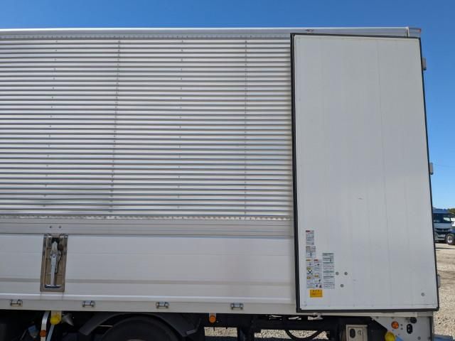 MITSUBISHI FUSOU FIGHTER 2023 Image 31