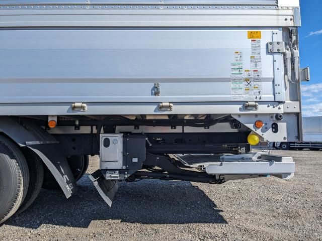 MITSUBISHI FUSOU FIGHTER 2023 Image 31