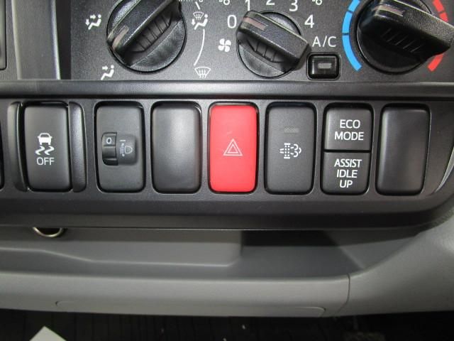 HINO DUTRO 2025 Image 31