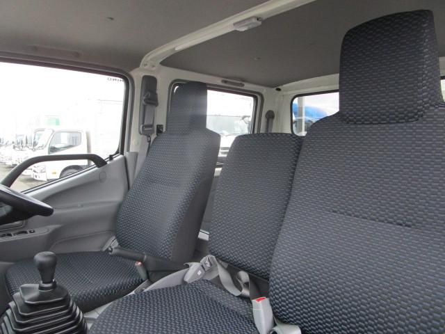 HINO DUTRO 2025 Image 31