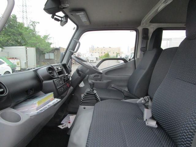 HINO DUTRO 2025 Image 31