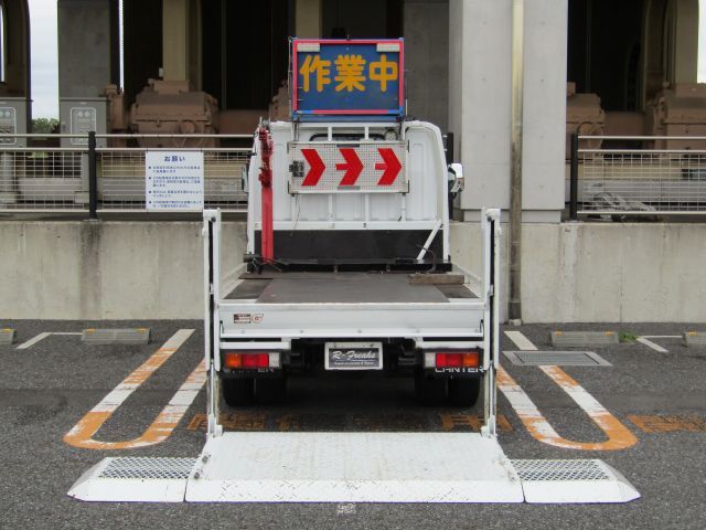 MITSUBISHI CANTER GUTS 2006 Image 31