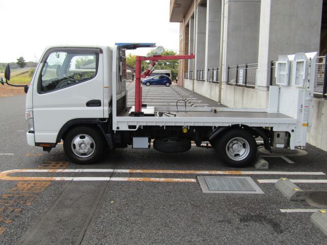 MITSUBISHI CANTER GUTS 2006 Image 31
