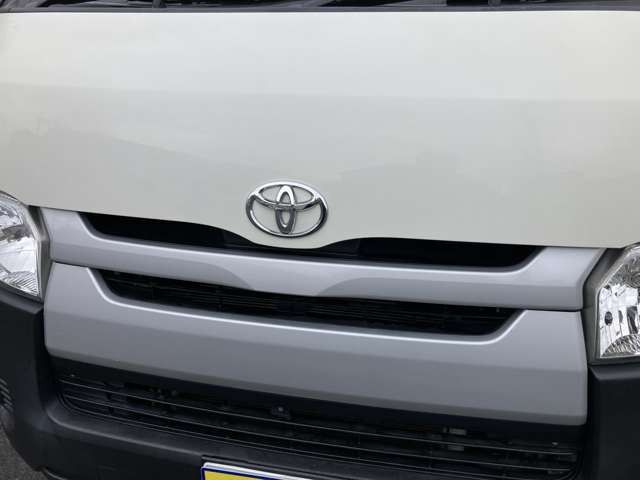 TOYOTA REGIUSACE VAN 4WD 2017 Image 31