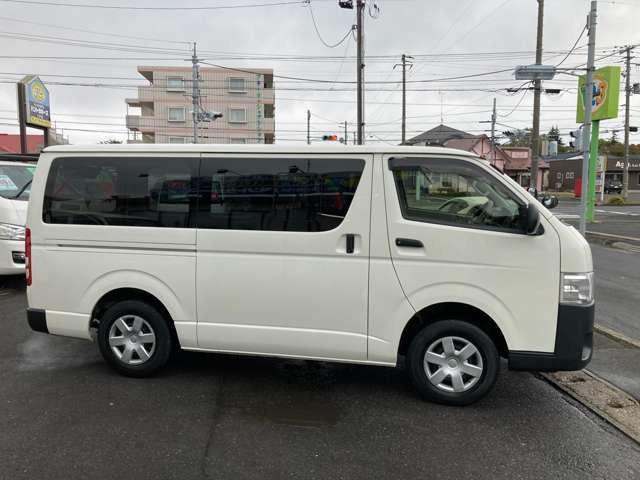 TOYOTA REGIUSACE VAN 4WD 2017 Image 31