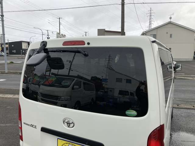 TOYOTA REGIUSACE VAN 4WD 2017 Image 31