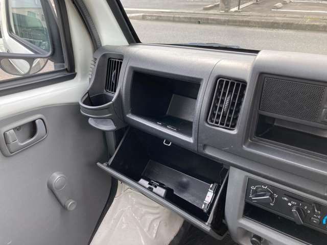 MITSUBISHI MINICAB TRUCK 4WD 2012 Image 31