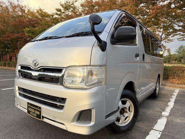TOYOTA HIACE VAN 4WD 2012 Image 31