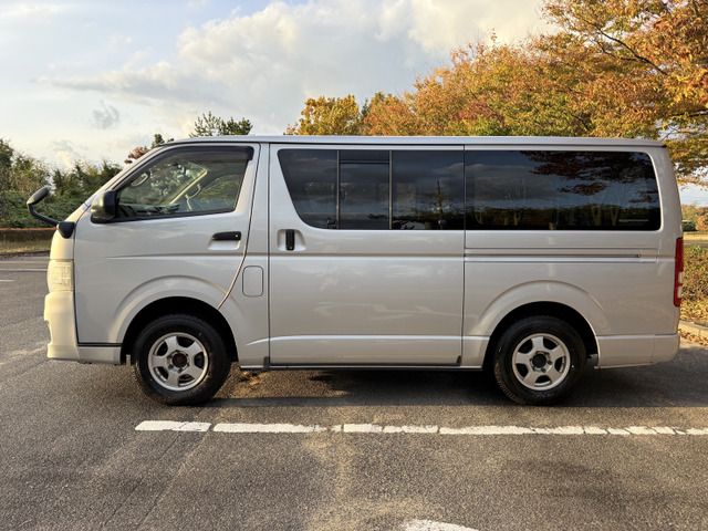 TOYOTA HIACE VAN 4WD 2012 Image 31