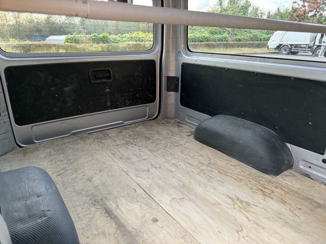 TOYOTA HIACE VAN 4WD 2012 Image 31