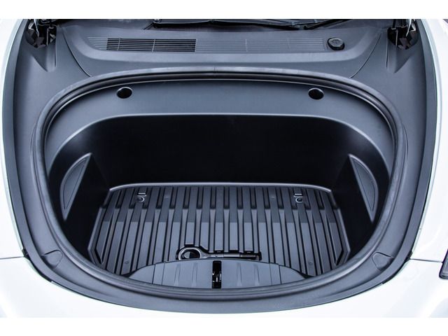 TESLA MODEL 3 2022 Image 31