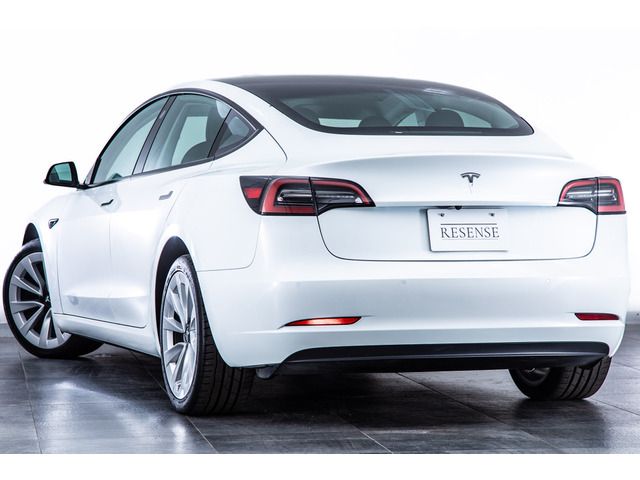TESLA MODEL 3 2022 Image 31