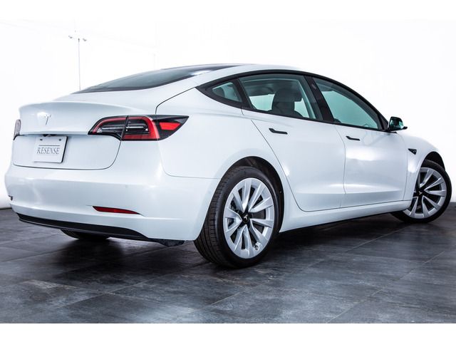 TESLA MODEL 3 2022 Image 31