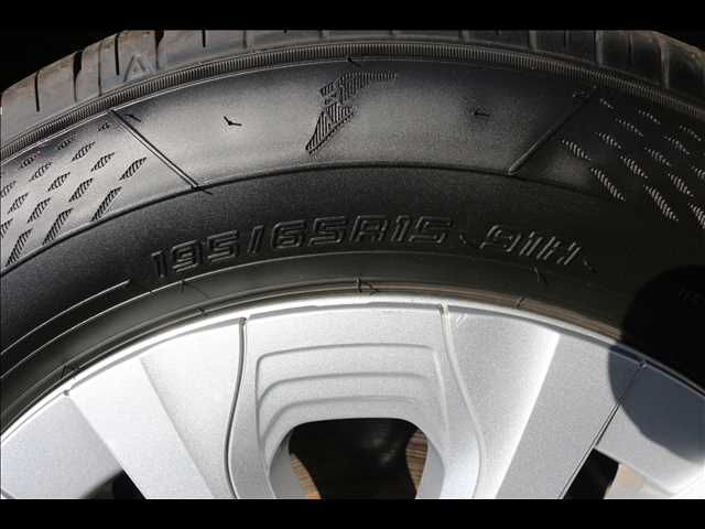 TOYOTA PRIUS 2021 Image 31